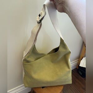 Universal Thread Green Shoulder Bag Minimalist Design